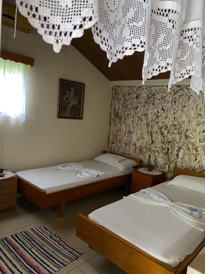Kasaj Villa Gjirokastër